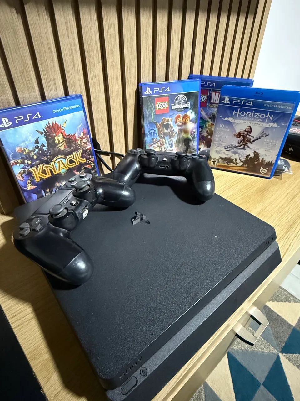 PS4 Slim 1tb - Foto 3