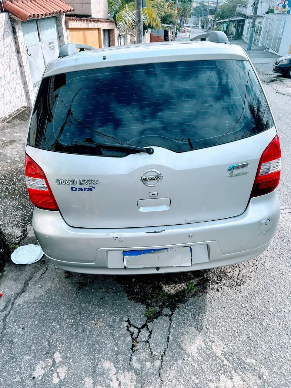 Nissan Livina LIVINA GRAND SL 1.8 16V Flex Fuel Aut. 2012