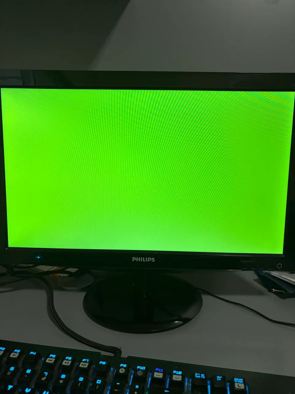 Monitor Philips 20? LED - 206V3L - DVI + VGA - Foto 4
