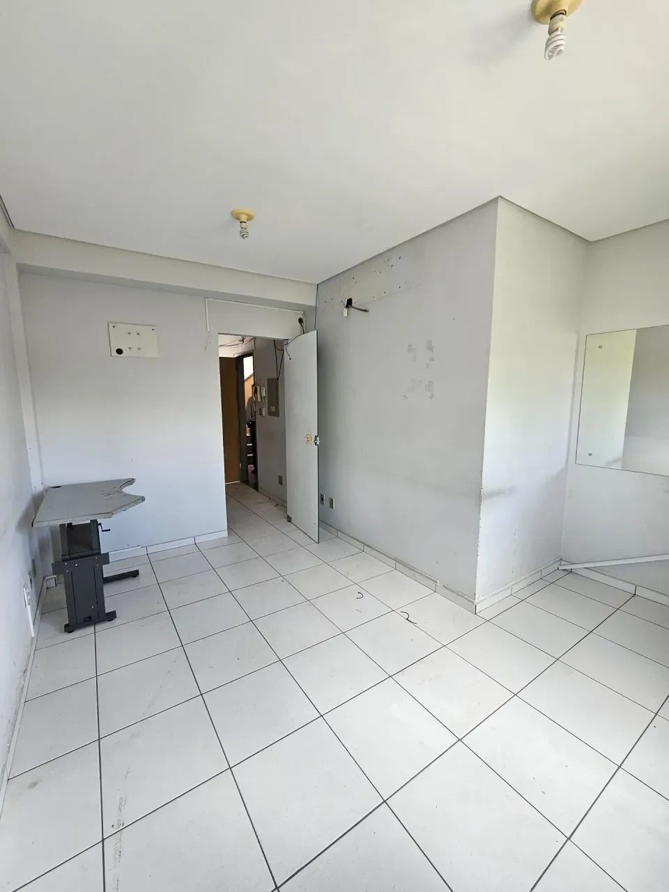 Sala comercial avenida Presidente - Cuiabá - MT.  Excelente oportunidade - Foto 3