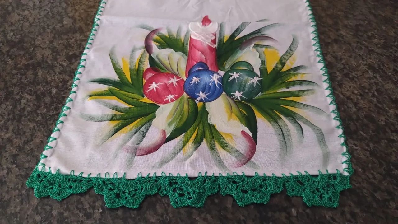 Kit 2 Panos de Copa Pintado a Mão com Bico de Crochê 75cm x 49 cm  - Foto 2