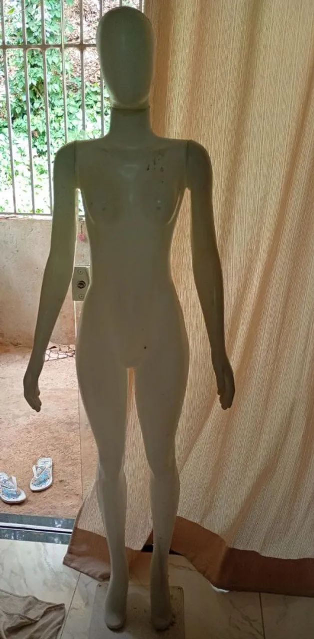 Maniquis feminino para loja  - Foto 2