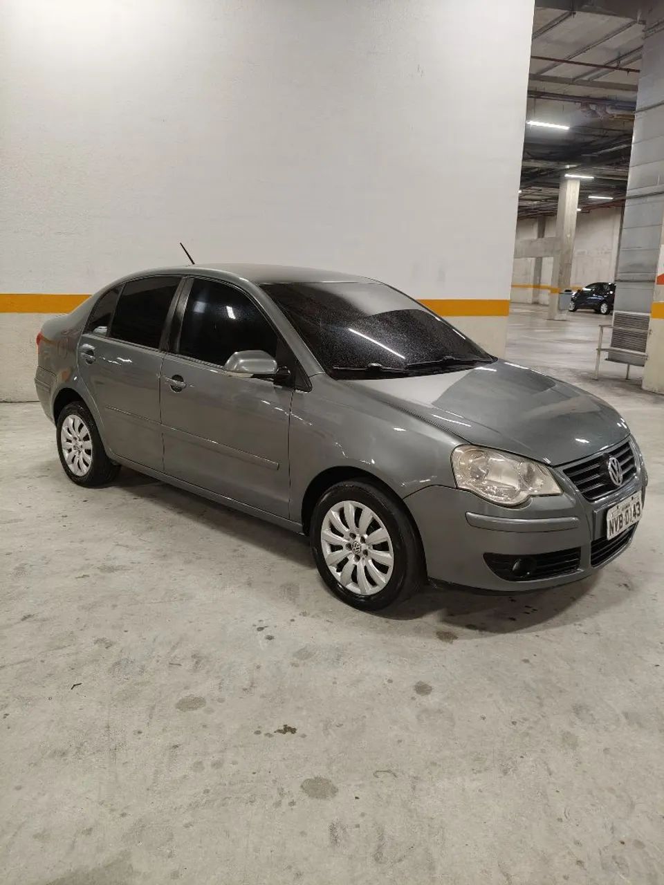 Volkswagen Polo Polo Sedan 1.6 Mi Total Flex 8V 4p 2011
