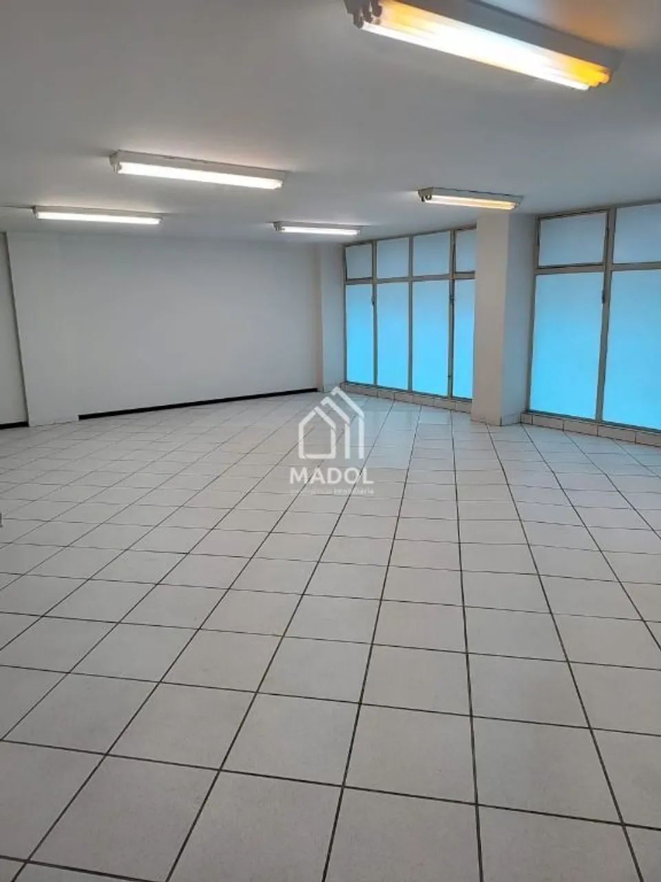 Sala à Venda em Centro, Ponta Grossa - PR - Foto 4