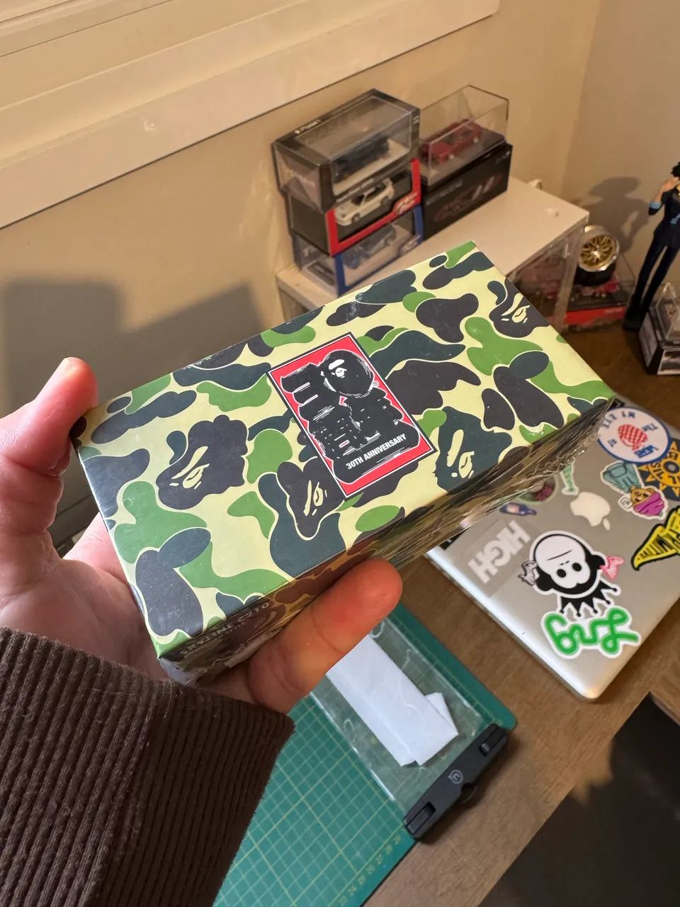 Poprace x Bape Skyline C20 1:64 - Foto 3