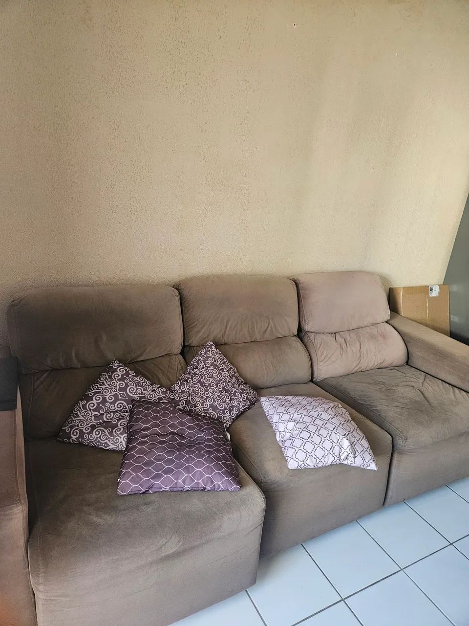 Sofá 3 lugares - Foto 2