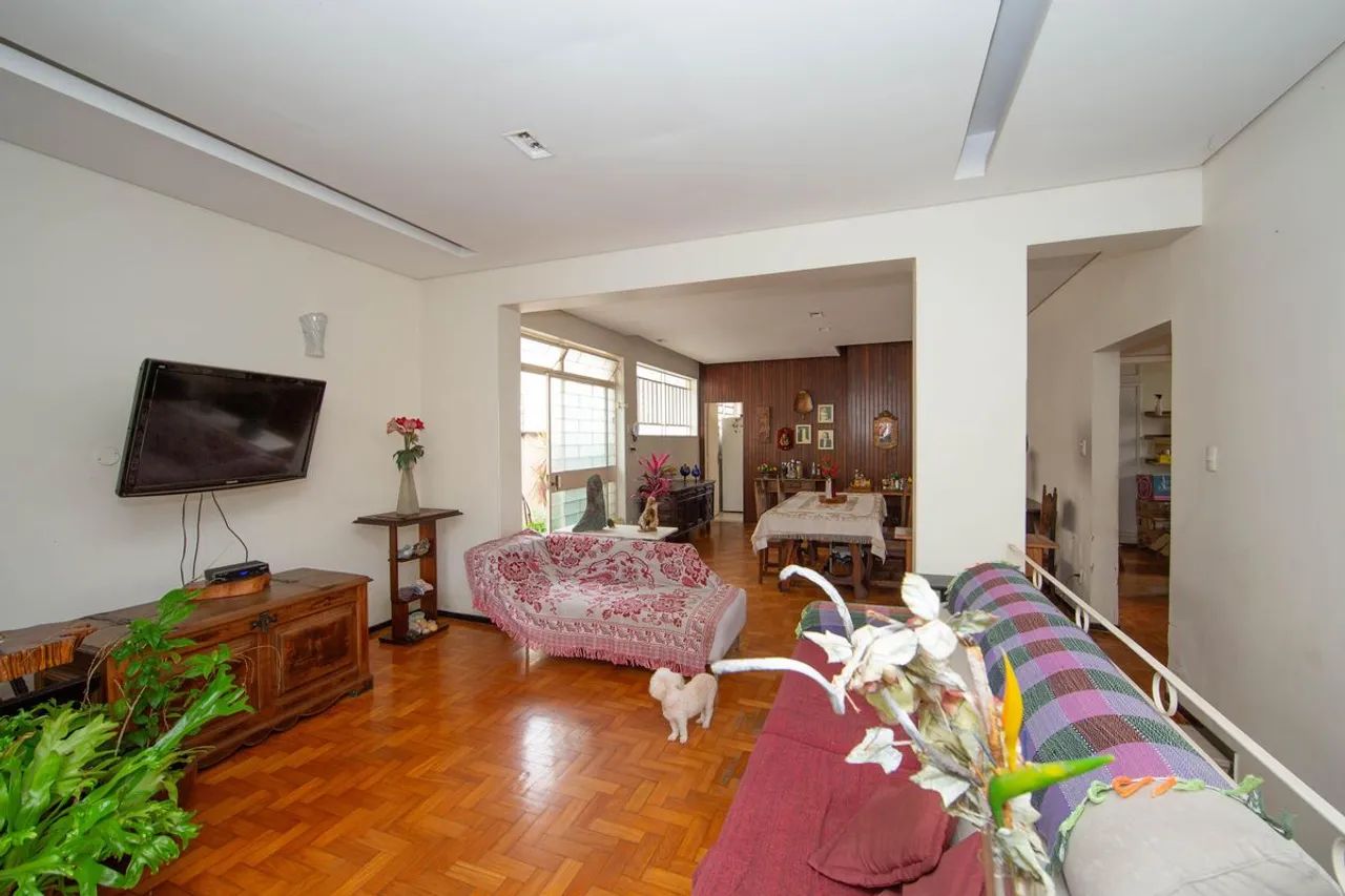 Casa à Venda - Prado, 6 Quartos, 360 m2
