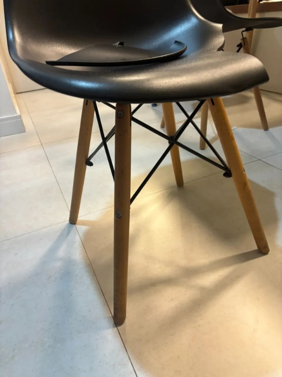 Cadeira Eames - Base da Cadeira