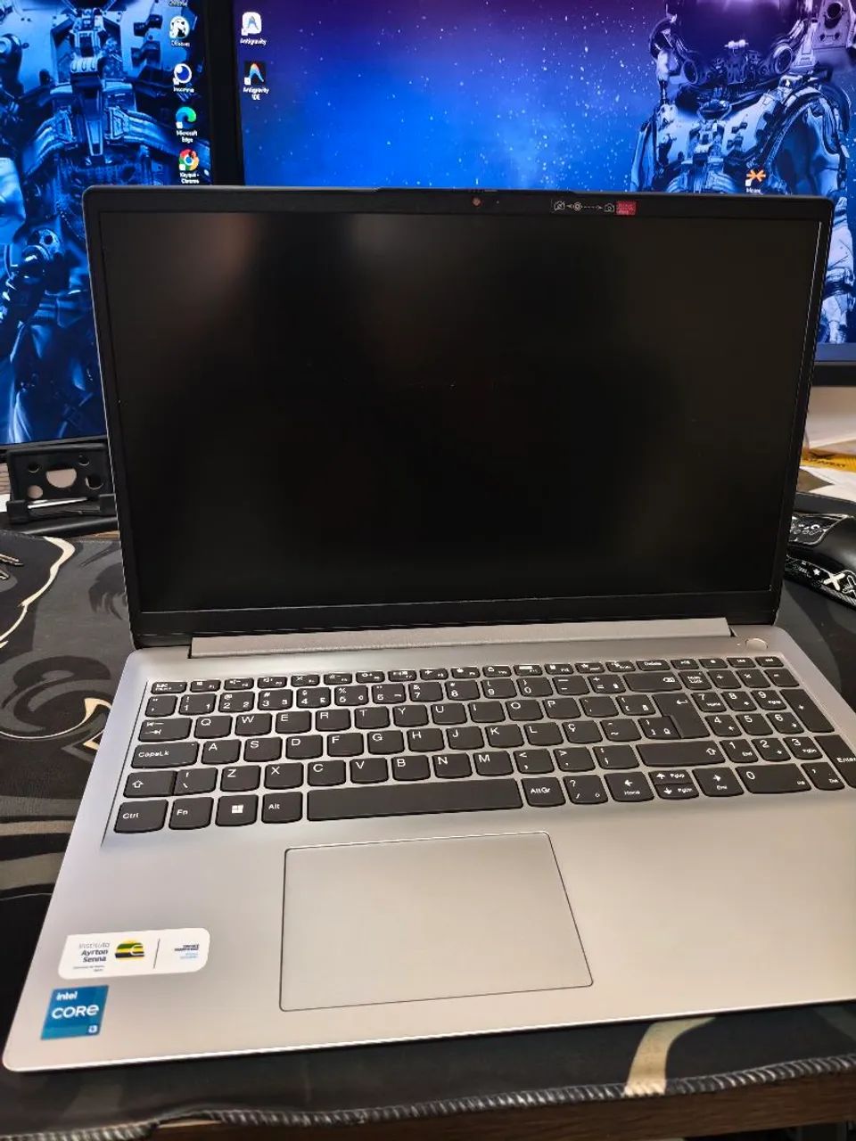 Notebook Lenovo IdeaPad - 2 Meses de uso