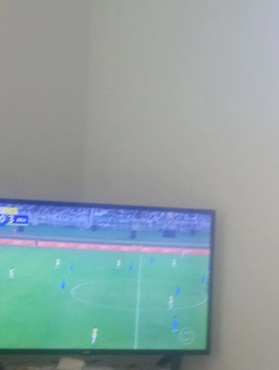 Vende se uma ? smart pega internet de 39 polegadas 