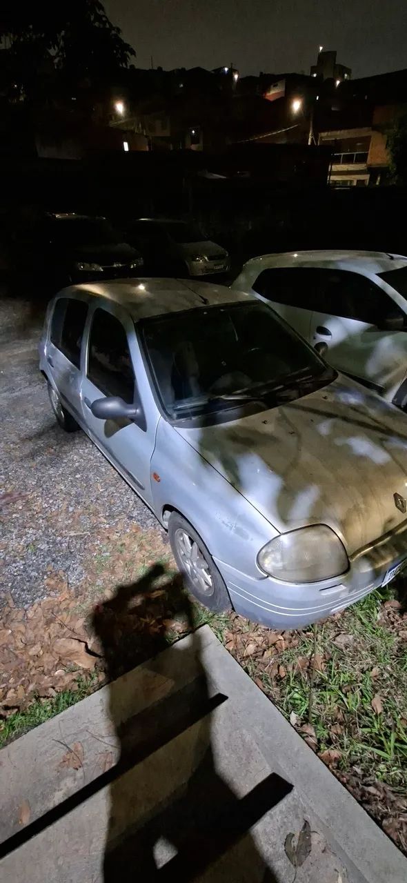 Renault Clio RL / Yahoo/ Authent. 1.0 8V 5P 2001