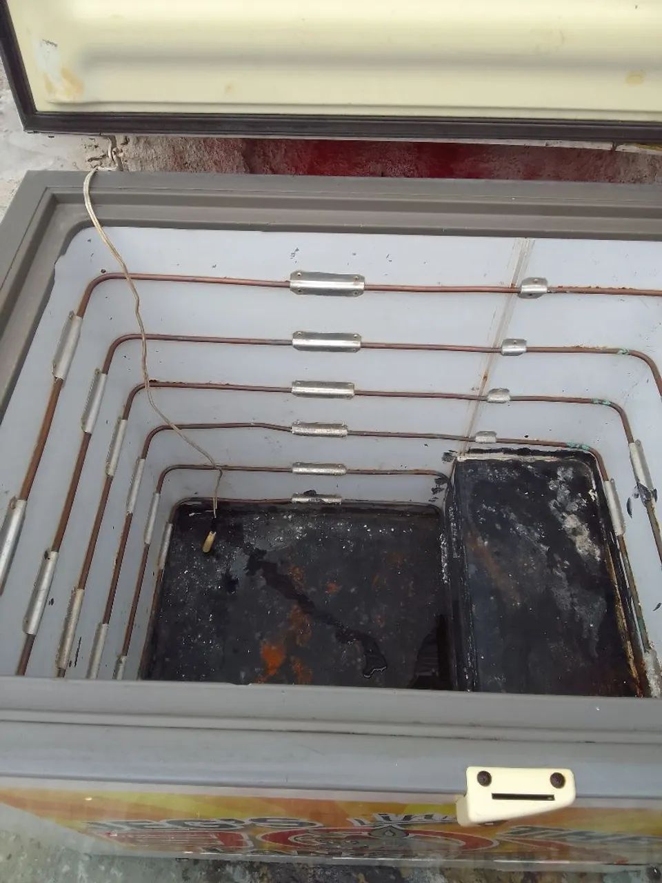 Freezer uma tampa,110wats funcionando perfeitamente - Foto 5