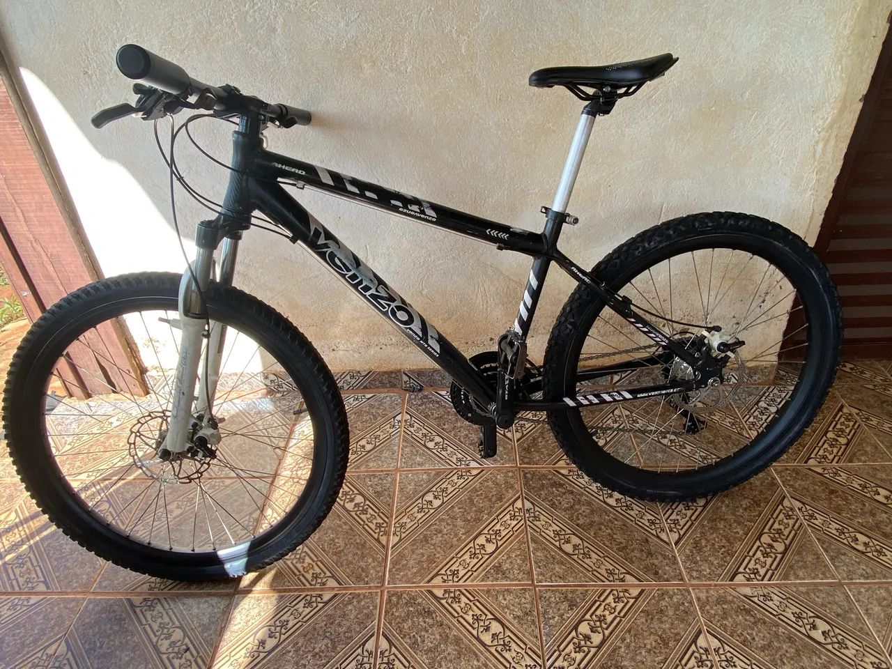 Bicicleta aro 26 Venzo  - Foto 4