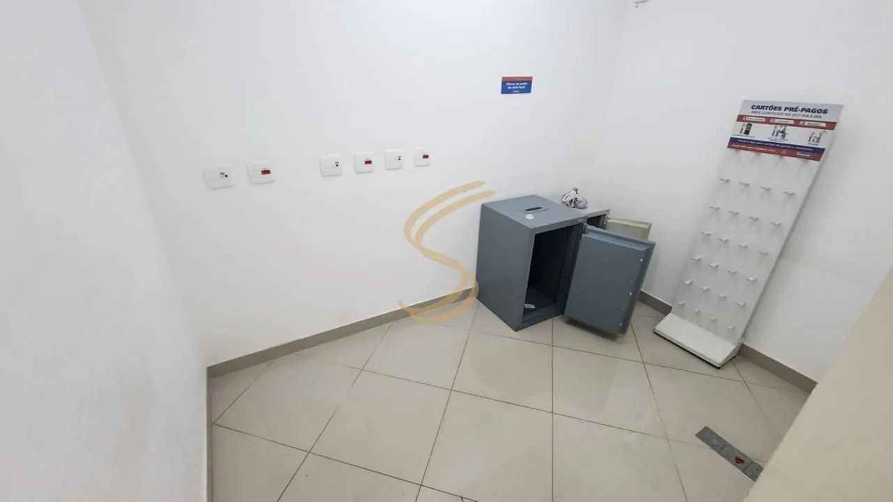 Prédio de Esquina para Alugar no Centro com 506 m² de Área Total - Foto 5