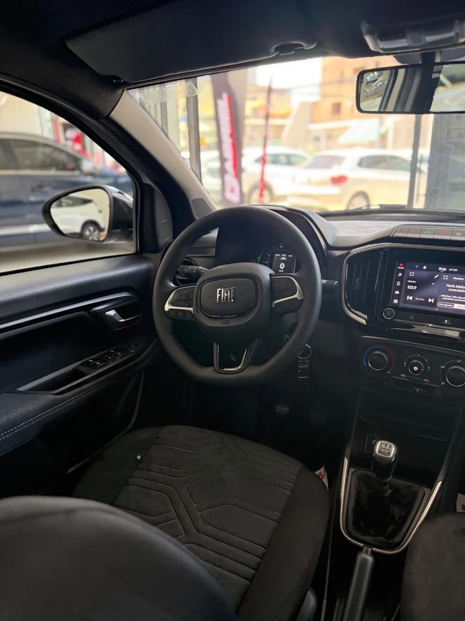 Fiat Strada Volcano 1.3 Flex 8V CD 2026 - Foto 5