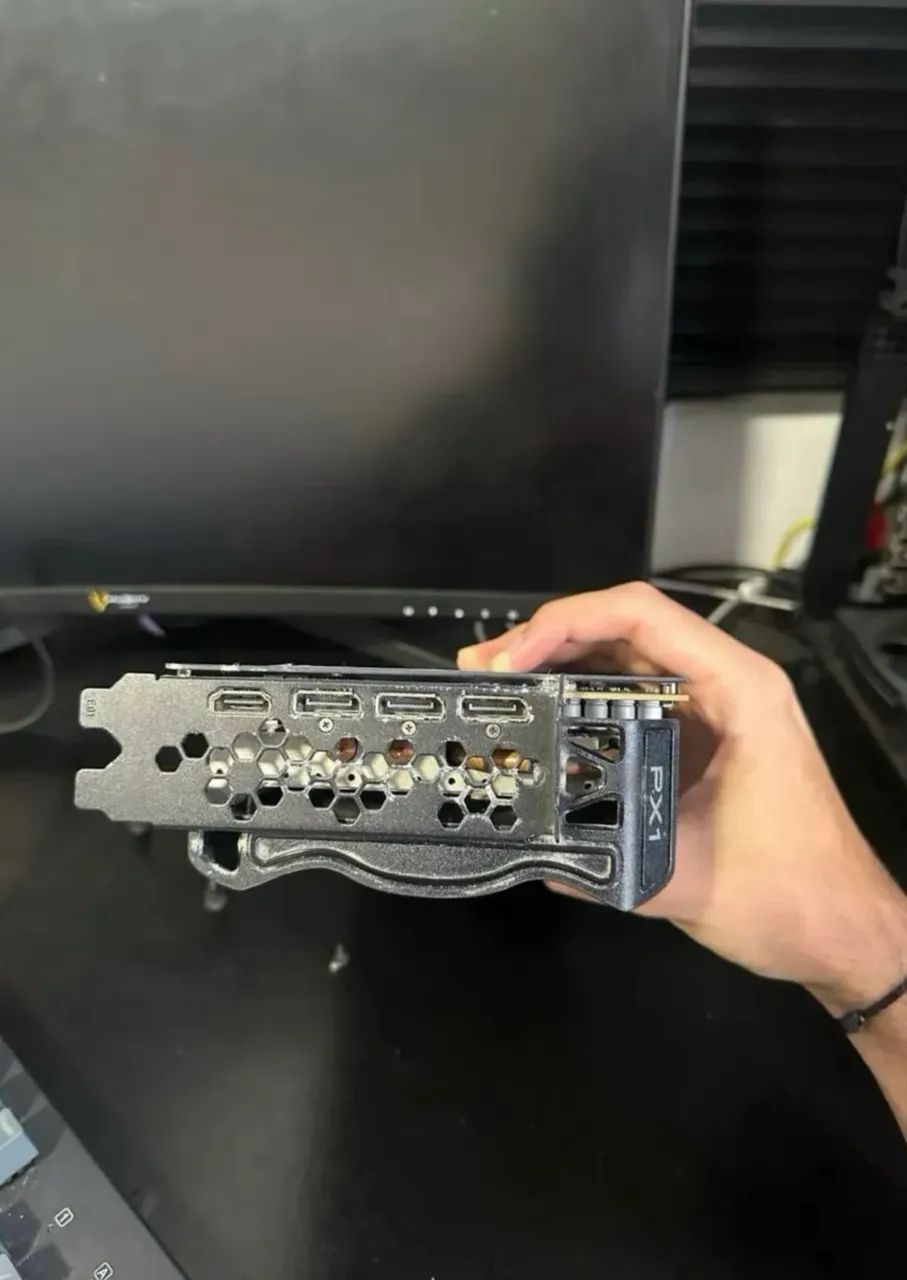 EVGA RTX 3070 FTW3 - Foto 4