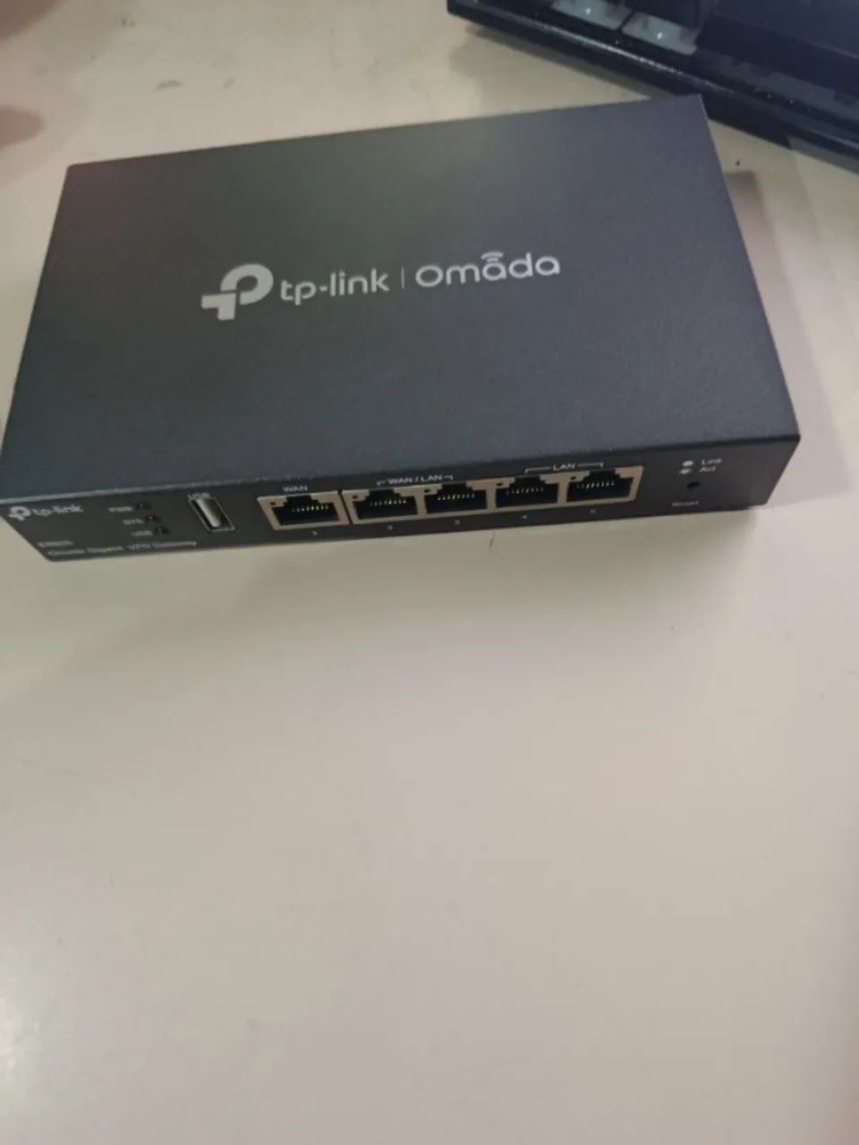 TP-link Omada ER605 - Foto 3