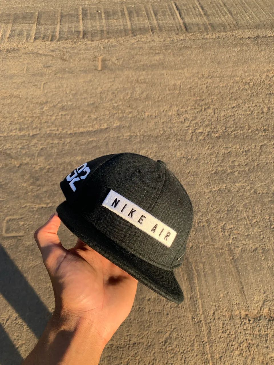 Boné Nike Air 92 True Snapback (Código de referência da linha: 803720-010)