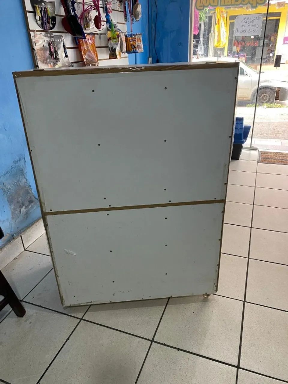 DISPENSER PARA RAÇÕES
