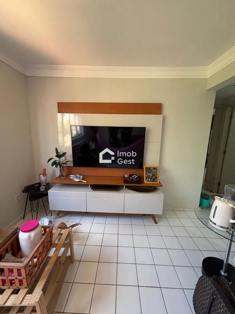 ALUGA SE APARTAMENTO NA CIDADE DA ESPERANÇA