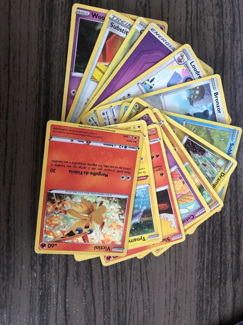 cartas de Pokémon diversas