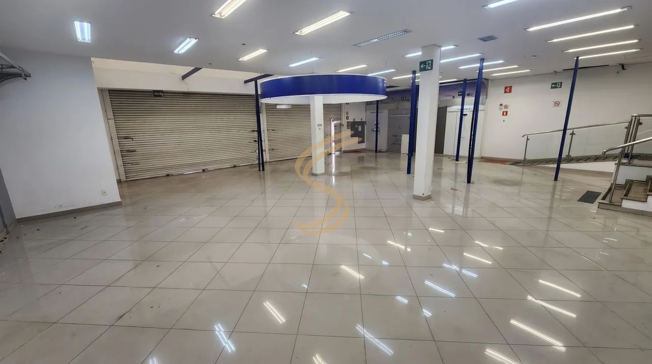 Prédio de Esquina para Alugar no Centro com 506 m² de Área Total - Foto 3