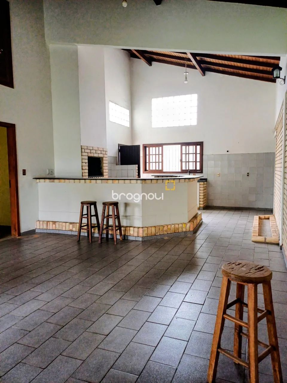 BROGNOLI VENDE -CASA TÉRREA COM 4 DORMITÓRIOS NA PRAIA DA DANIELA - Foto 3