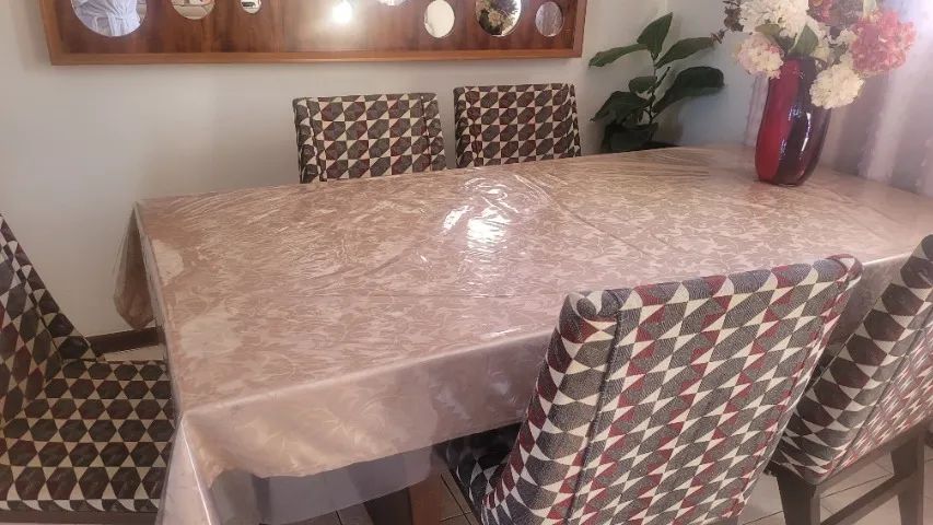 Mesa de jantar retangular madeira maciça super resistente em ótimo estado de conservação.  - Foto 3