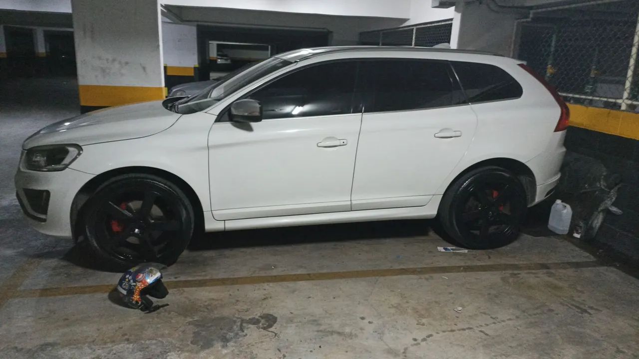 Volvo Xc 60 T-5 R-DESIGN 2.0 FWD 5P 2014