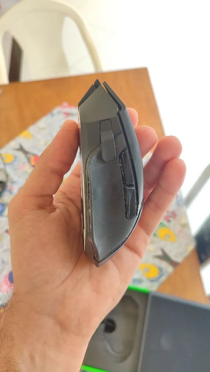 Mouse razer basilisk ultimate 20k dpi  - Foto 3