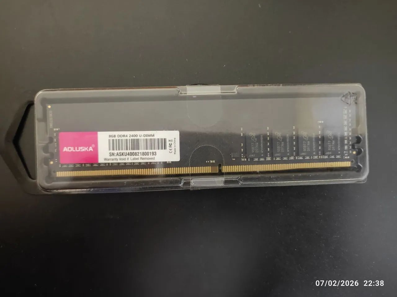 Memória RAM DDR4 8gb 2400 nova!