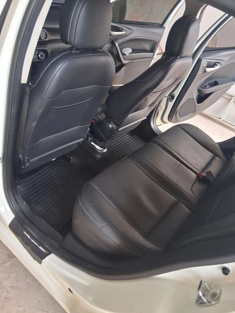Fiat Cronos Precision 1.8 16V Flex Aut. 2019 - Foto 4