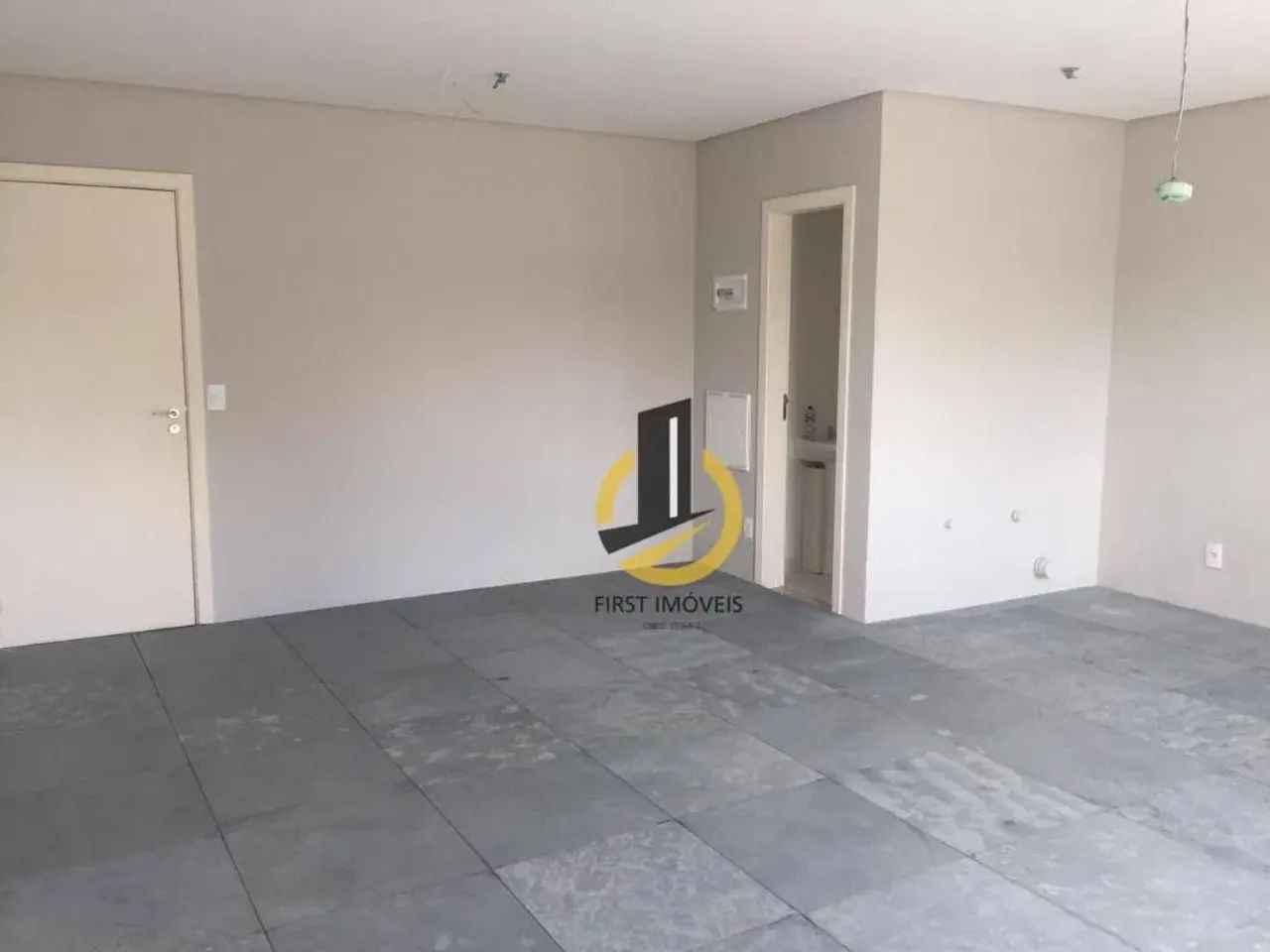 Sala Comercial à venda no Edifício Infinity Trade Center no Ipiranga - 38m² - 1 banheiro -