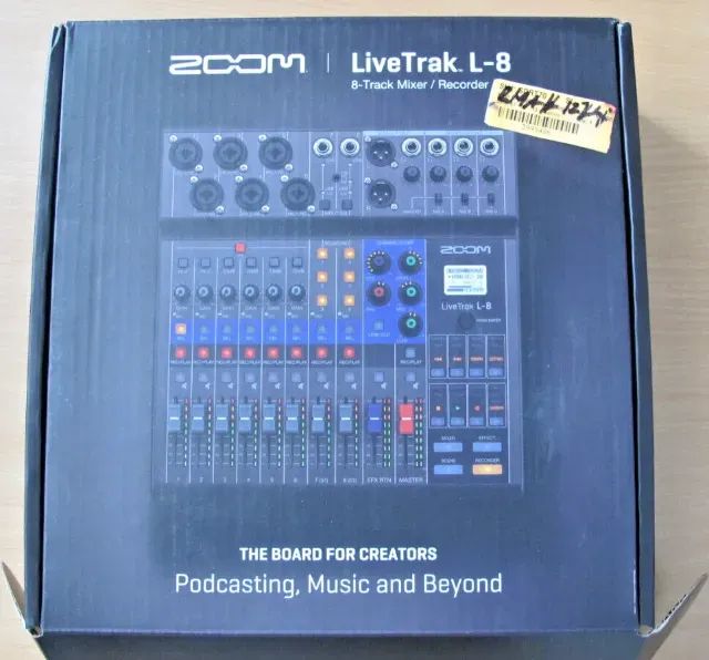 Mesa de som Zoom Livetrak l-8 nova - Foto 3