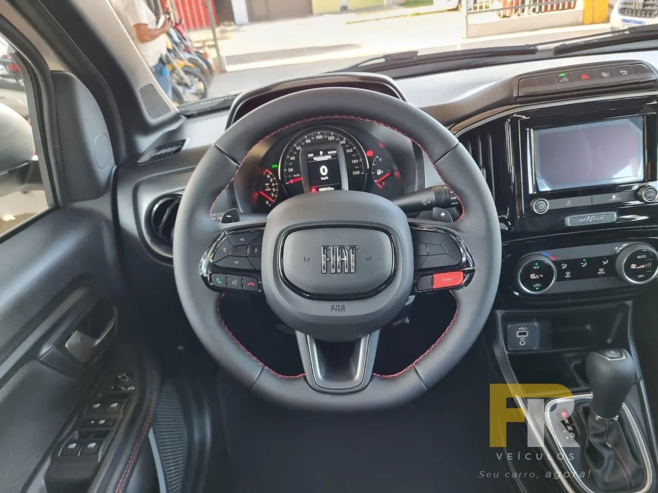 Fiat Strada Ultra 1.0 Flex Turbo CD Aut. 2026 - Foto 5