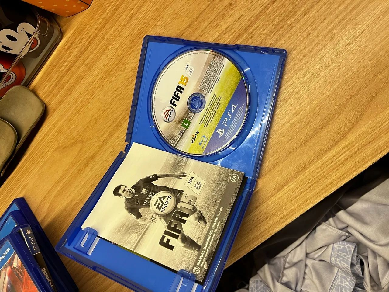 FIFA 15 (CD) (PS4) (Original) - Foto 2