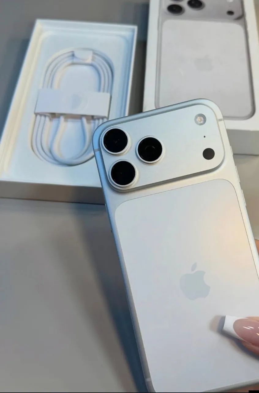 iPhone 17 PRO MAX 512GB | E-Sim -- \ prata  - 1 Ano de garantia e Nota Fiscal -  - Foto 2