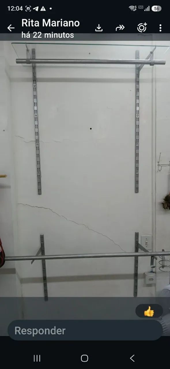 Arara com prateleira de vidro - Foto 2