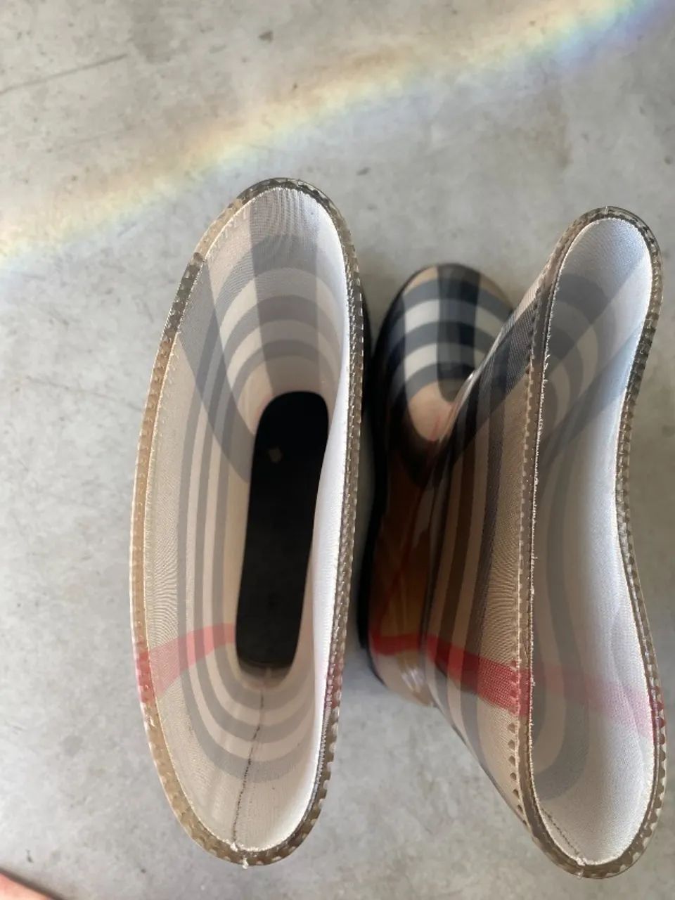 Galocha Burberry Sem uso Original - Foto 5