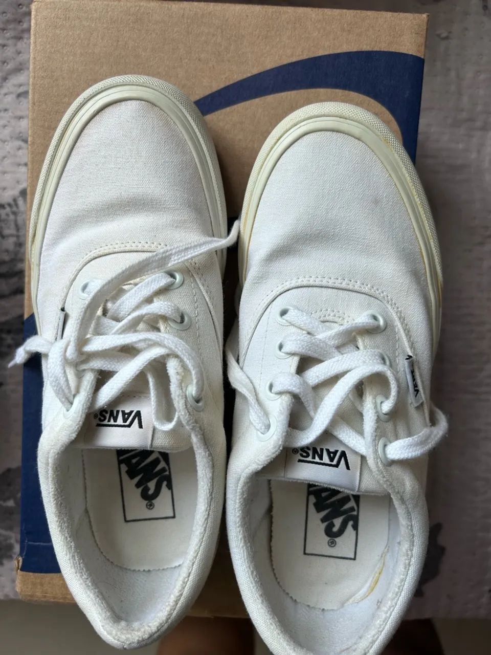 Tênis Vans Branco/Off-white n° 35 - Foto 2