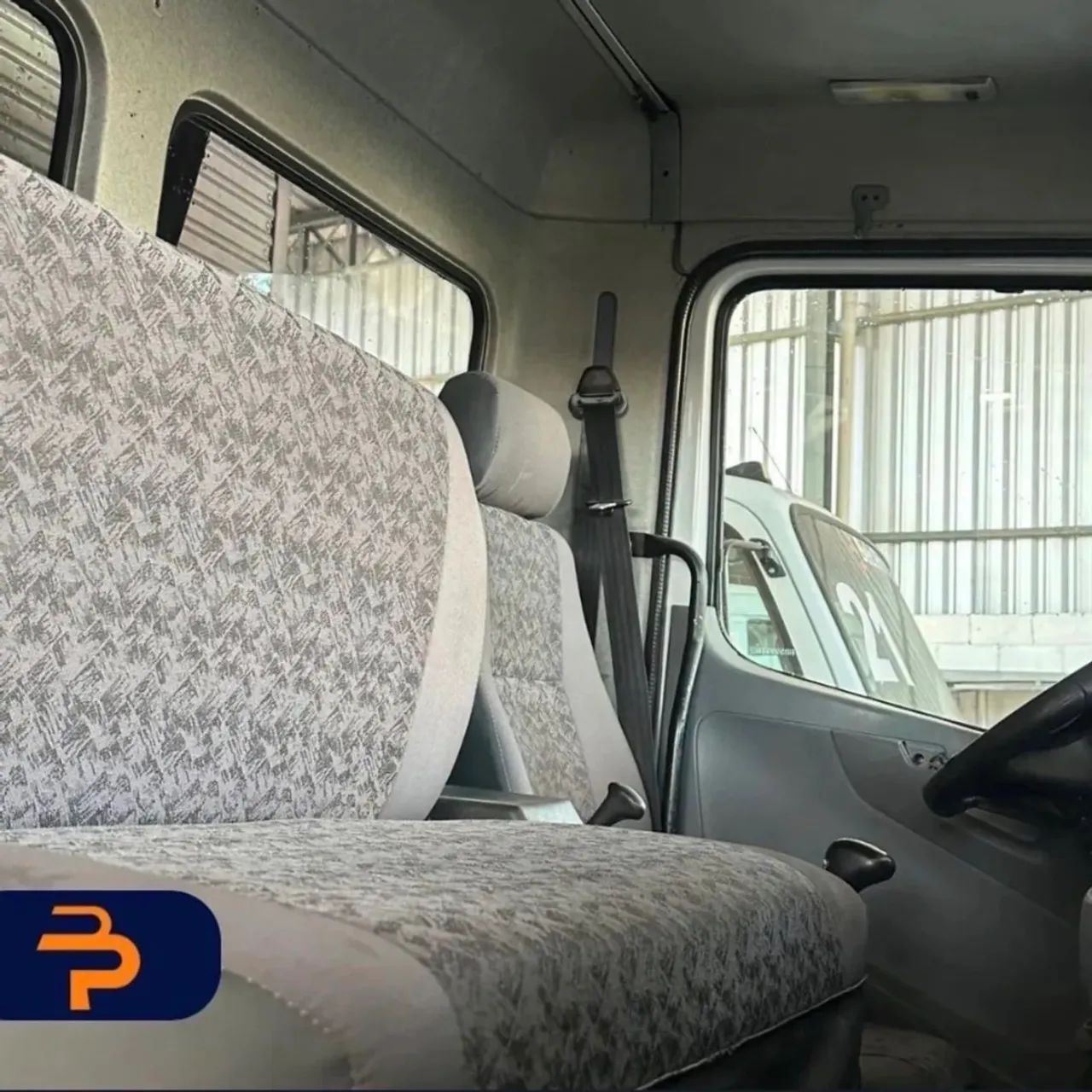 Caminhão MB Atego 1418 - Foto 2