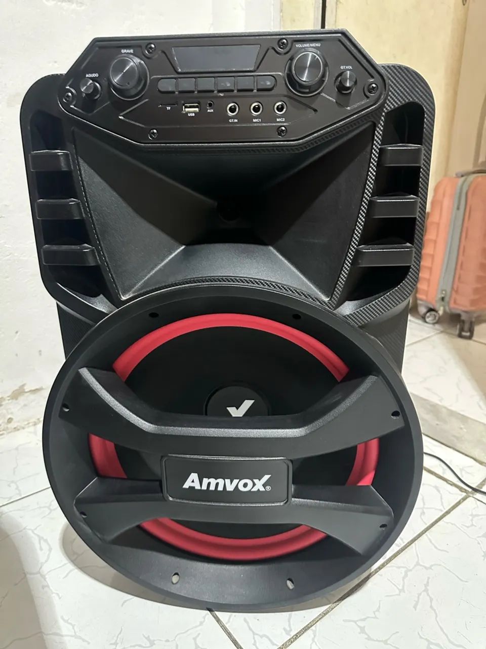 Caixa de som amplificada amvox