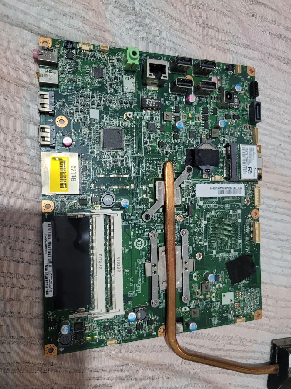 Placa mãe all in one acer az1100 funcionando perfeitamente  - Foto 4