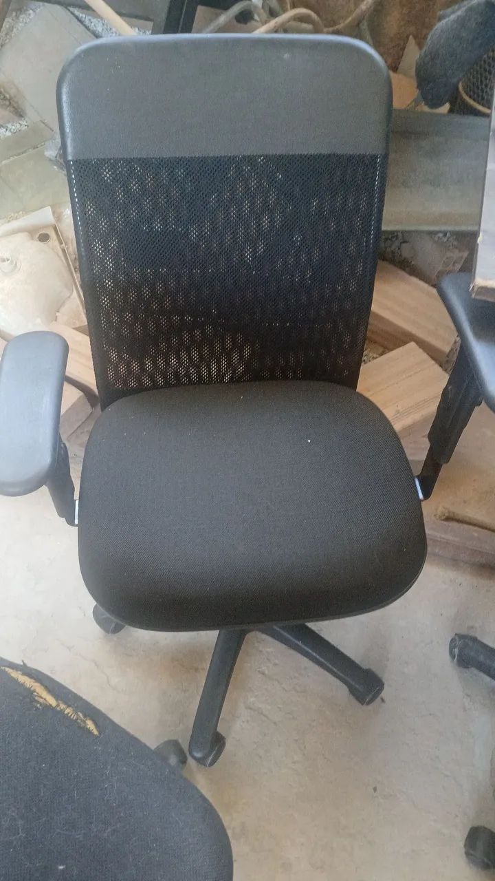 Cadeira de rodinhas 