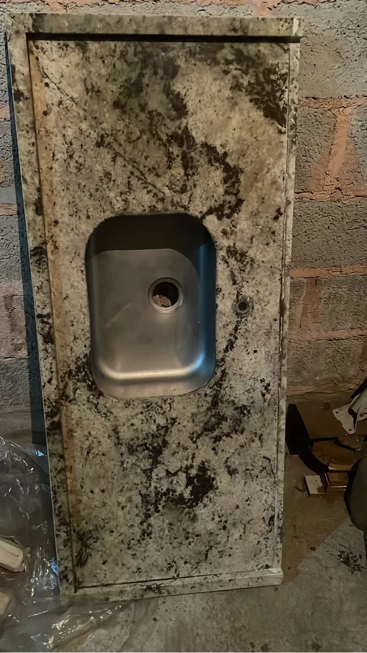 Granite Sink434778623233894402
