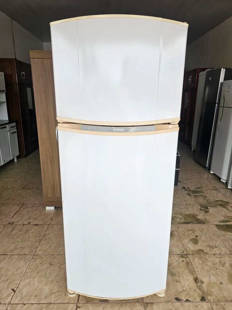 Geladeira usada funcionando perfeitamente 