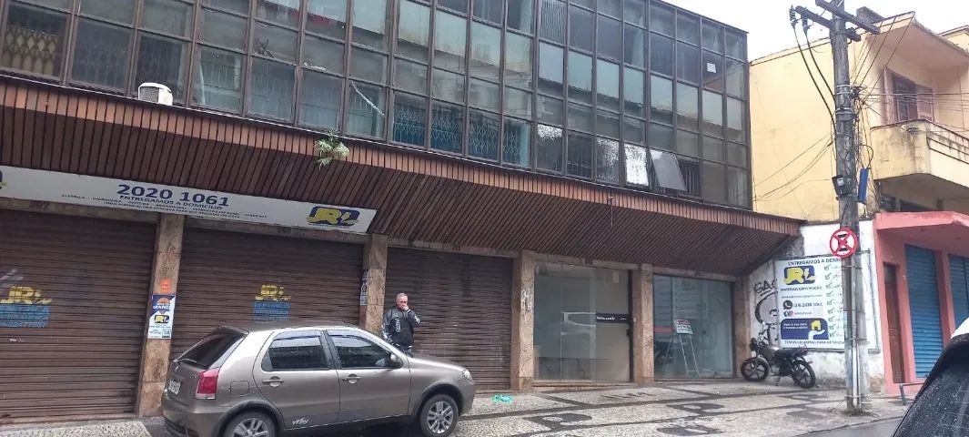 Galpão proximo à Rua Teresa