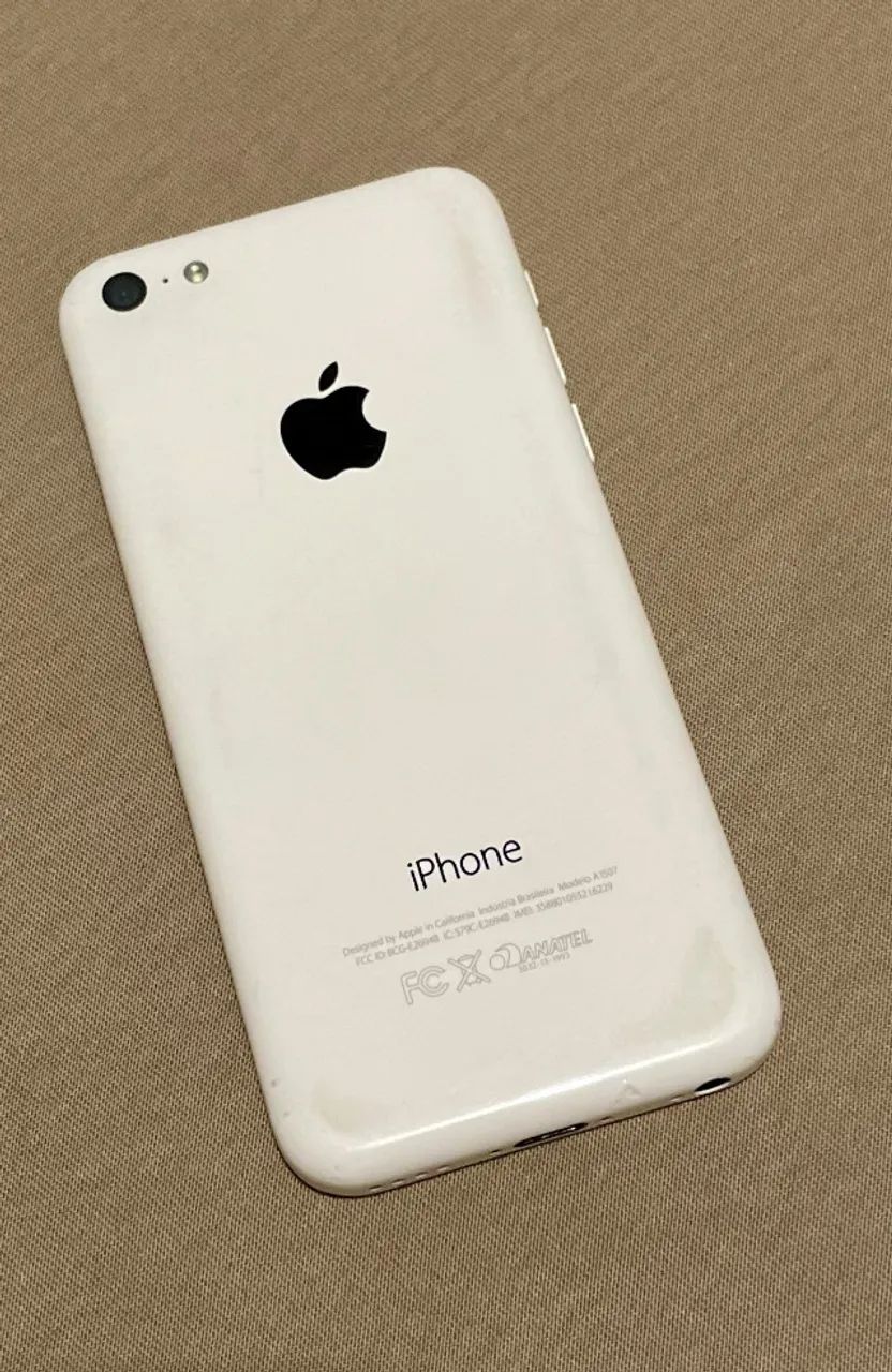 iPhone 5c Branco - 8GB iPhone 5c branco - Celulares e Smartphones