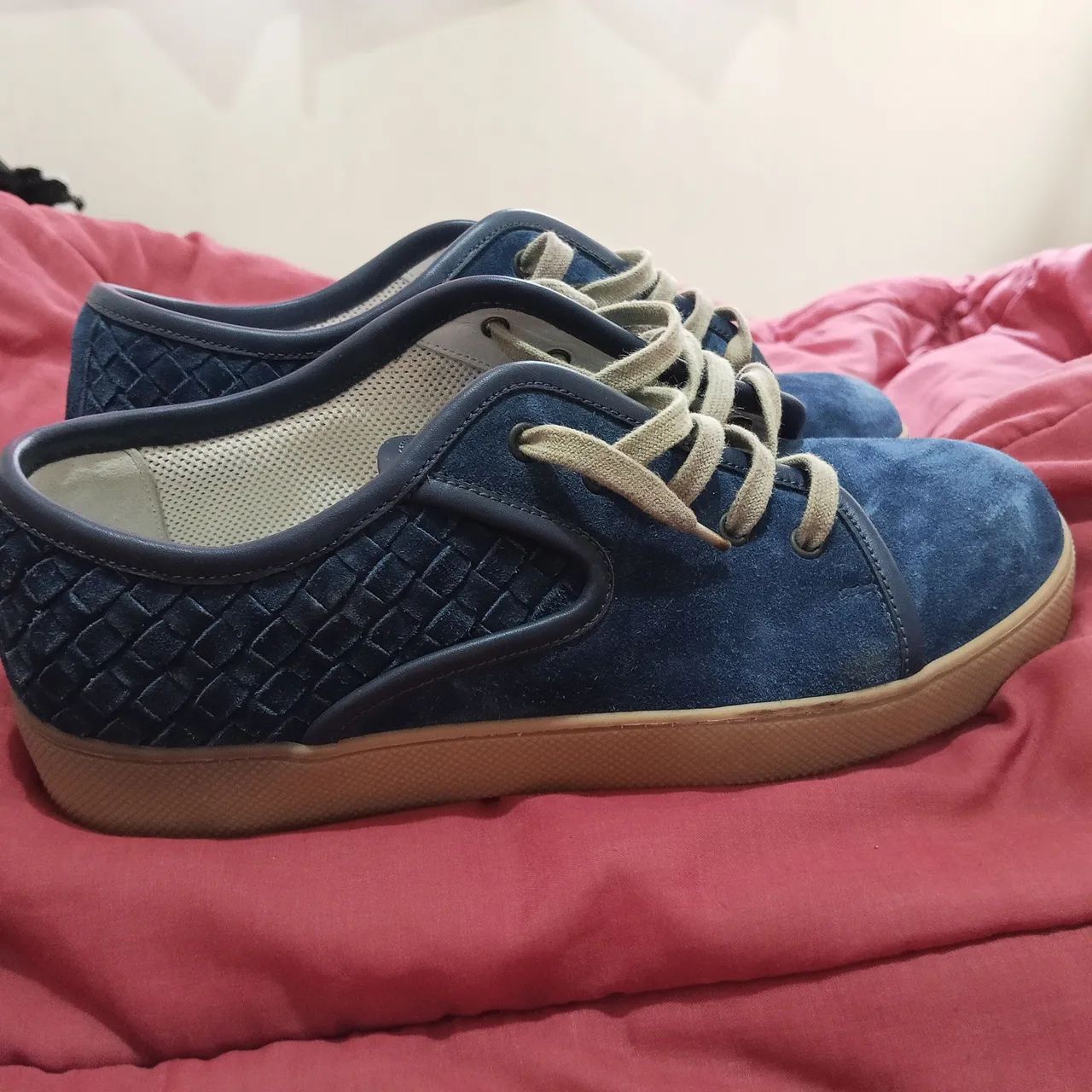 Vendo Tênis de Luxo Bottega Veneta - Foto 2