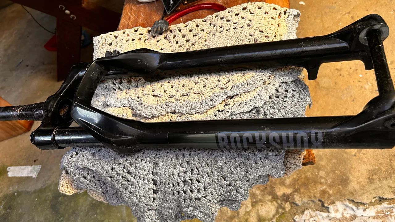 Suspensão RockShox Recon - Foto 2